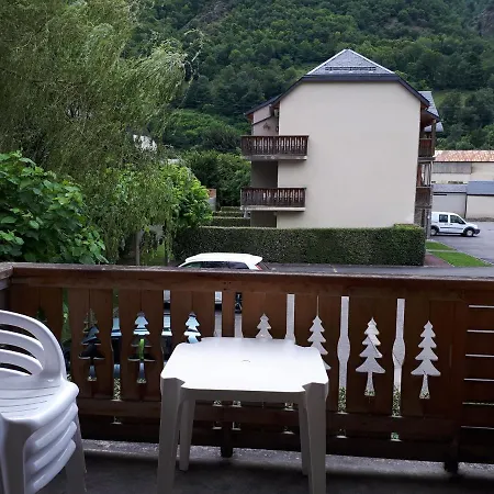 T3 - 5 Pers - Les Pics D Aran 3* Apartment